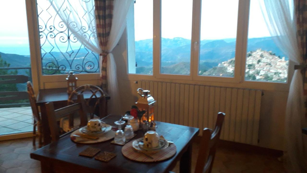 B&B Le Camelie Del Bosco Baiardo Экстерьер фото
